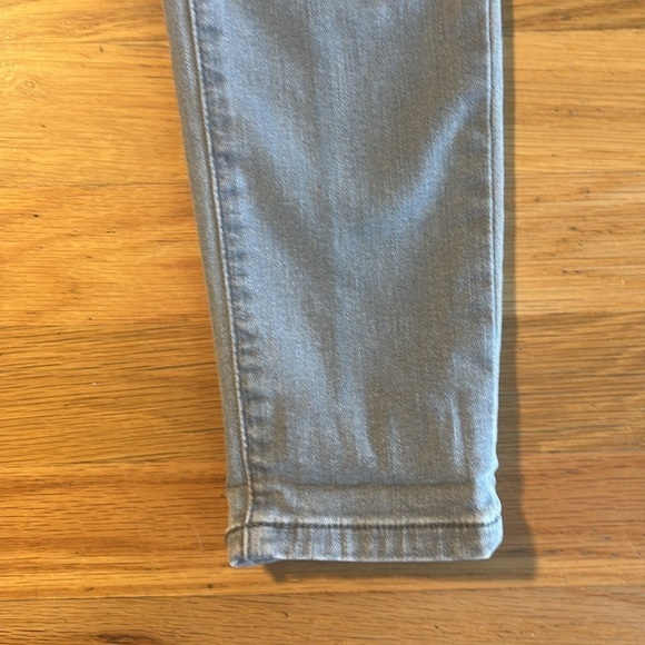 Joe's Jeans High Rise Meirabella Greywash Size 26 - Picture 5 of 12